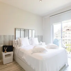  Apartment Chic Gran Via Spain